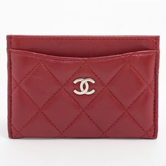 ✨🛍️ Chanel Red Quilted Lambskin Leather Card Case, Full Inclusion - Picture 1 of 8
